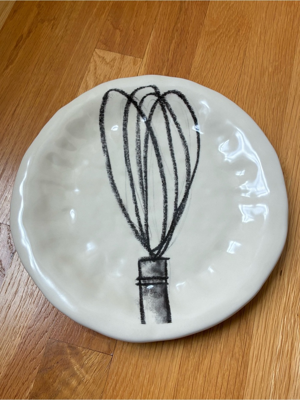 RAE DUNN Boutique WHISK Plate 10” HTF Unicorn VHTF Icon Magenta Sticker NEW